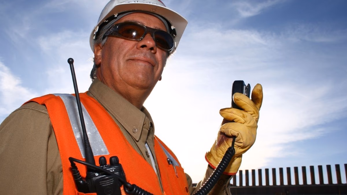 Codelco busca técnicos y profesionales: revisa vacantes en Andina, Ministro Hales, Chuquicamata, Salvador y Gabriela Mistral
